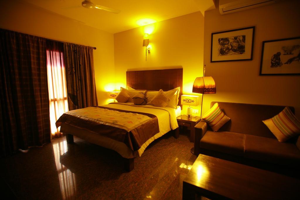 Апарт отель Justa Indiranagar Бангалор Экстерьер фото